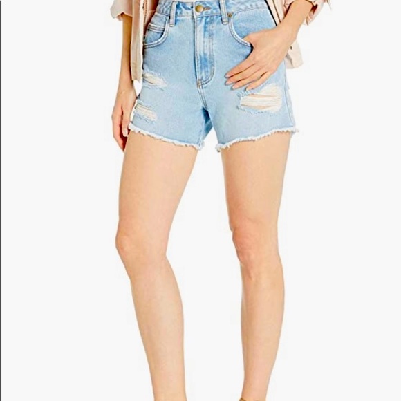 Billabong Women's How Bout That Indigo Denim Short - Picture 1 of 2
